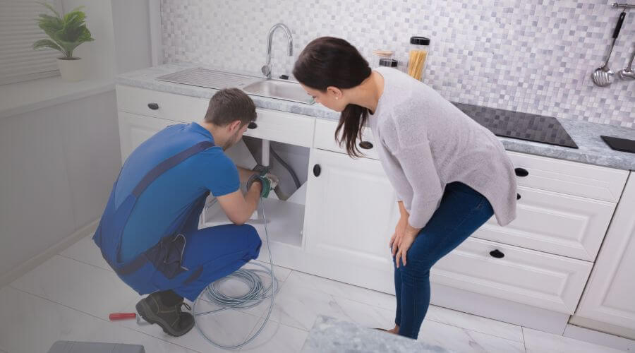 Local expert plumbing services in Lincoln, IL